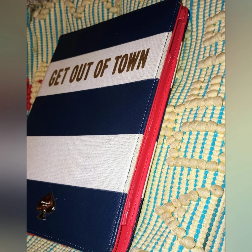 Kate Spade - Get Out of Town Protective Folio